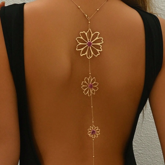 Elegant Gold and Pink Floral Back Necklace - Picture 5 of 10
